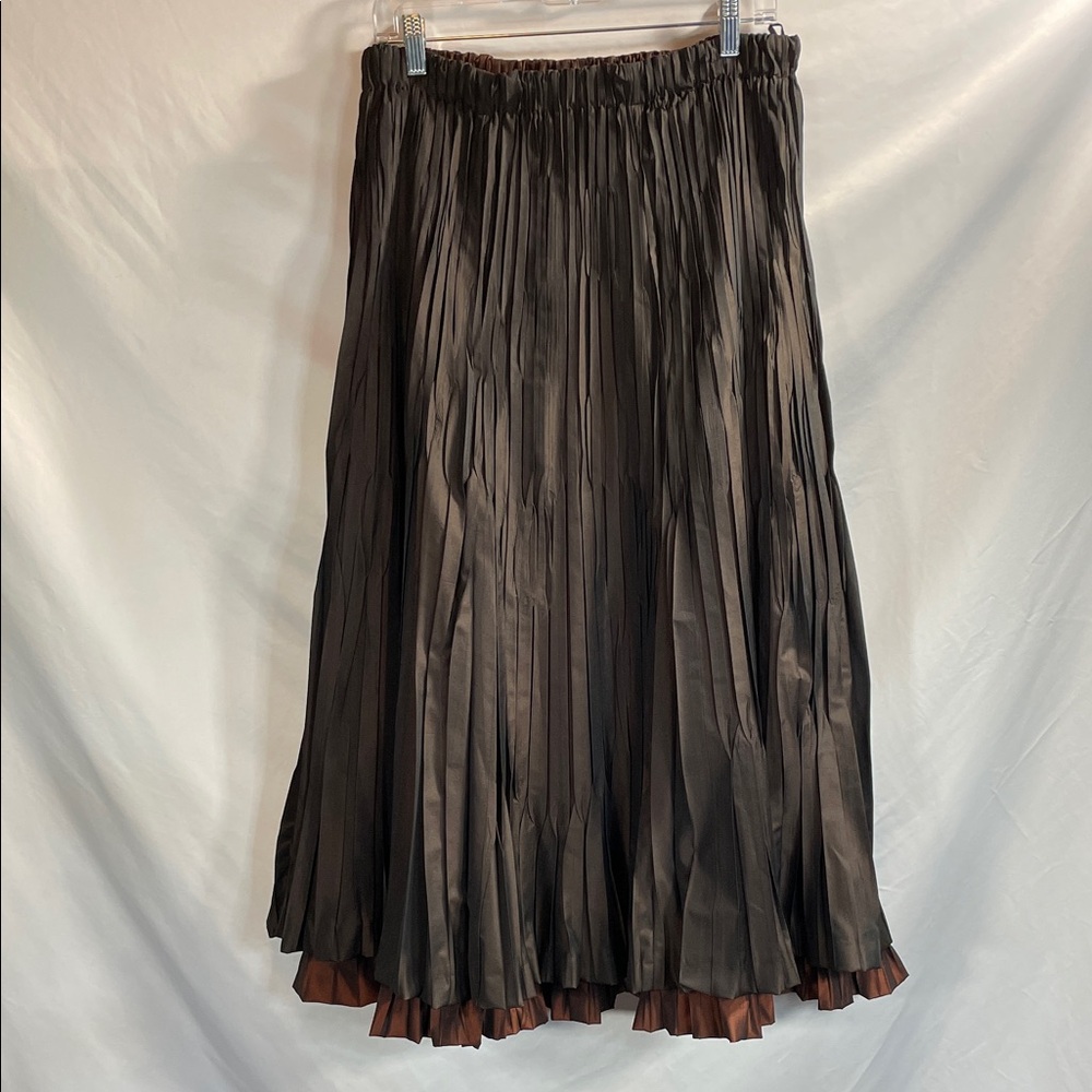 Elegant Brown Pleated Midi Skirt